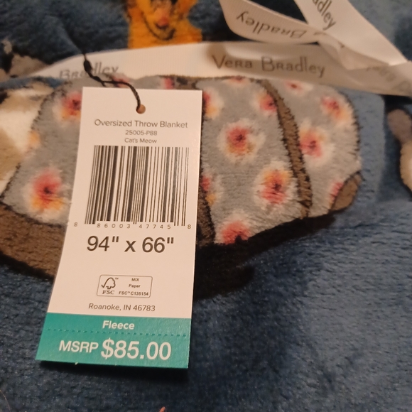Vera Bradley Cat’s Meow Plush Throw Blanket - Picture 2 of 2